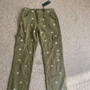 Forever 21 Women’s Olive Green Floral Straight Leg Long Pants Size XS